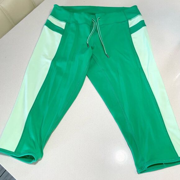 Lululemon heat it up lime/green crop leggings size 4 - Picture 1 of 6